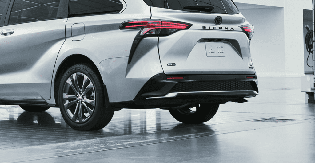 Best Tires for Toyota Sienna 2023