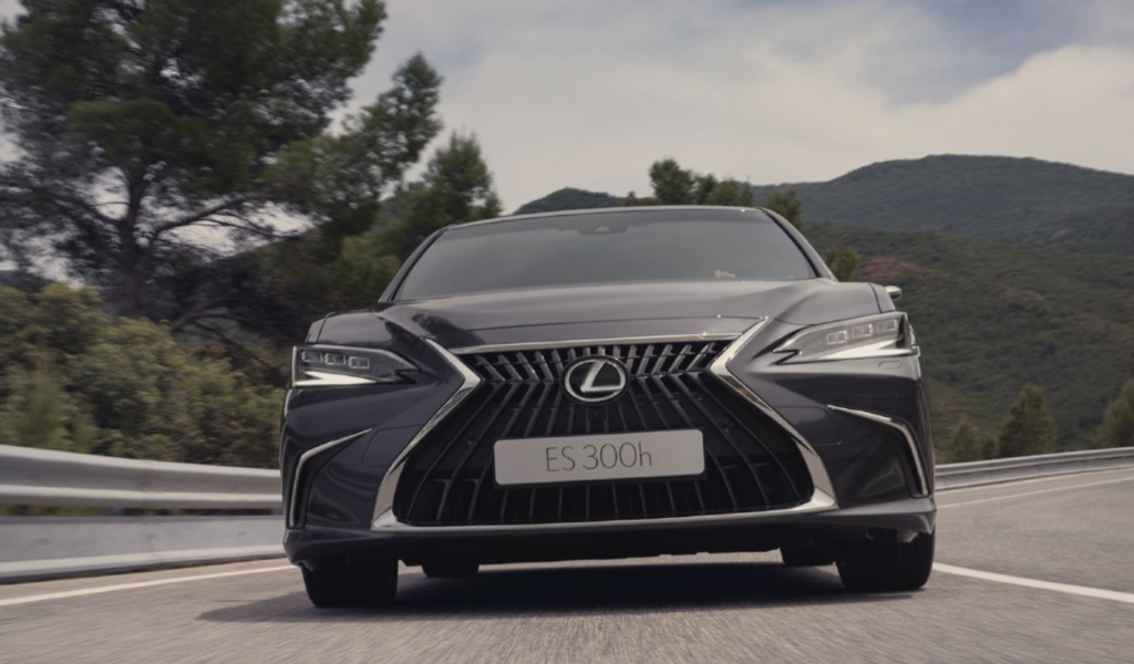 2025 Lexus ES 350 Luxury Line’s Development