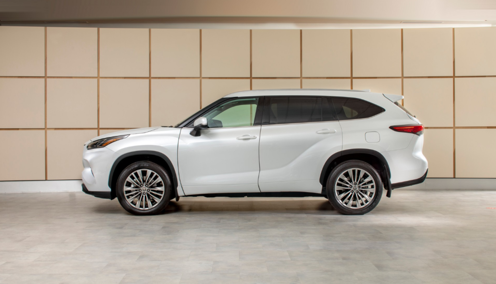 2025 Toyota Highlander Possible Updated Looks
