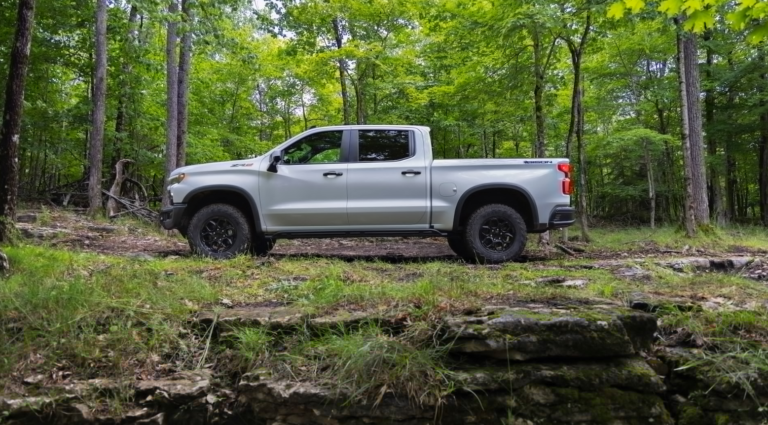 2025 Chevy Silverado 1500 Specs - CarsJade.com